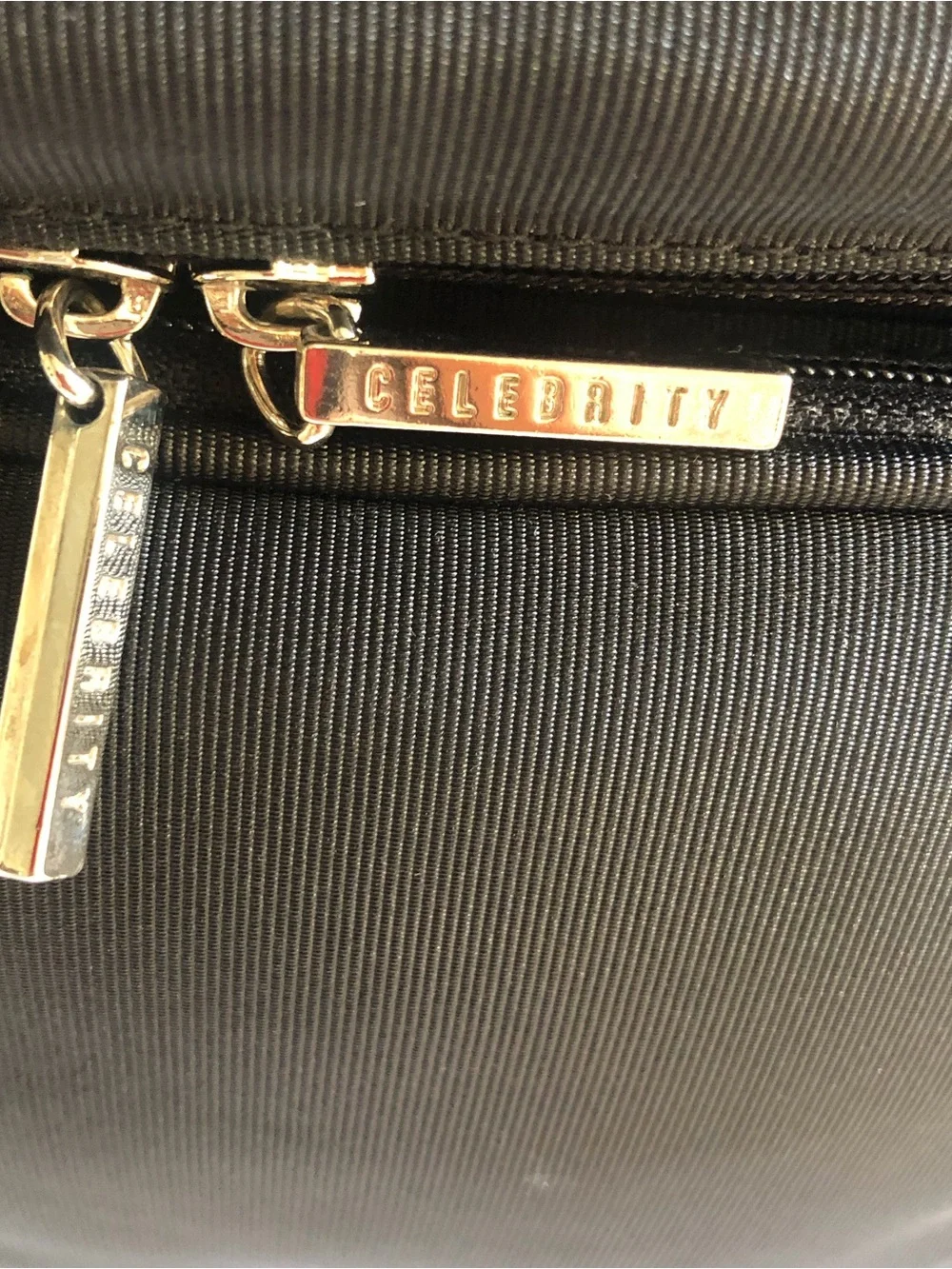 Celebrity Classic Black Women's Cosmetic Shoulder Bag
